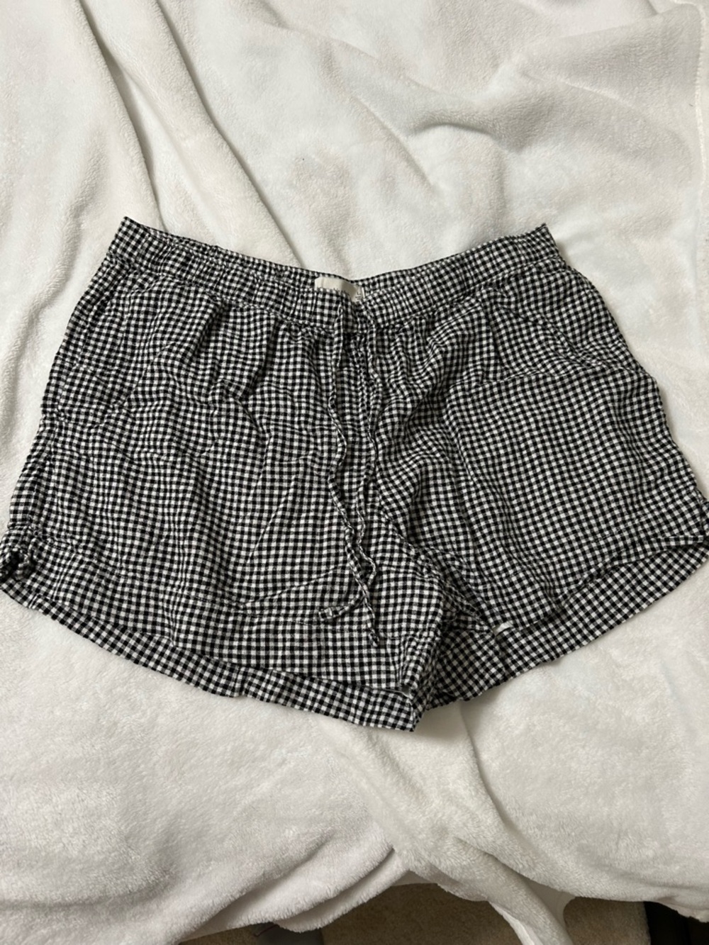 Black & White Gingham Women’s Abercrombie Shorts